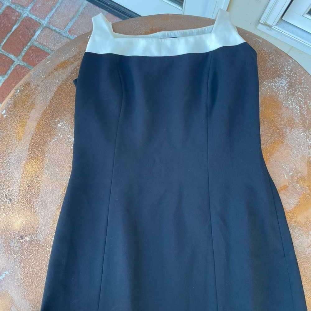 Vtg Ann Taylor black and white business midi dress with square neckline sz 4 - Picture 5 of 6
